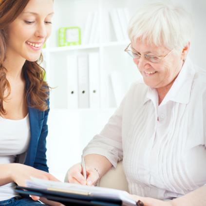 home assistants for seniors carer with senior